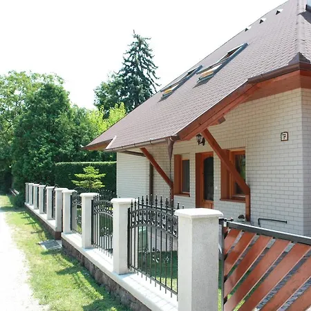 Holiday home Manner Balatonalmadi