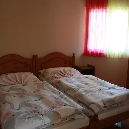 Nyaraló Manner